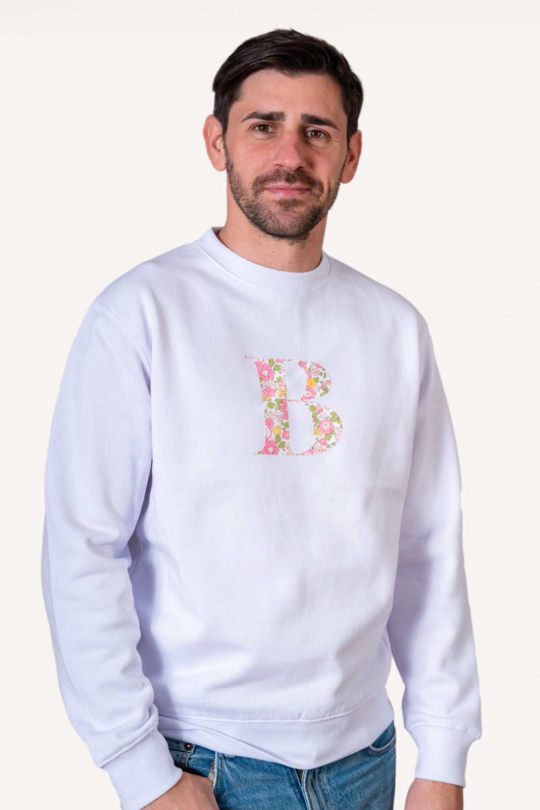 Sudadera Estampada Blanca con inicial Unisex